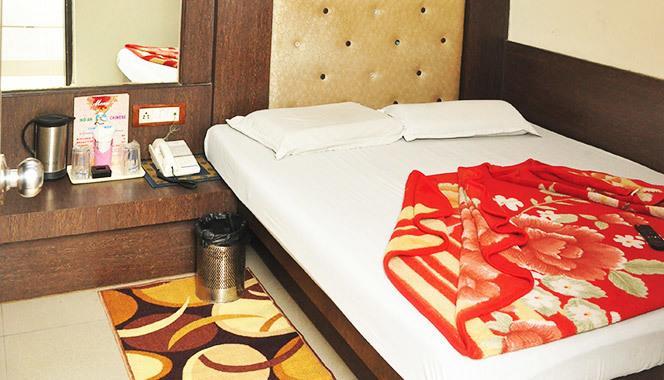 Hotel Shiv Palace New Delhi Ruang foto